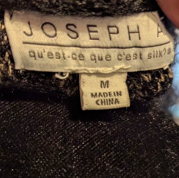 Joseph A. Fuzzy Cheetah Print Soft Sweater - Picture 5 of 6